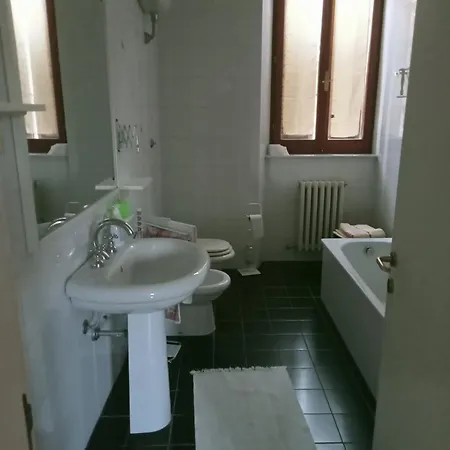 Via Crispi Centro Storico