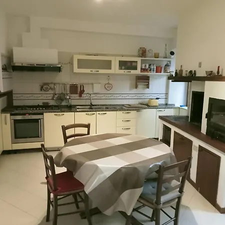 Via Crispi Centro Storico Macerata