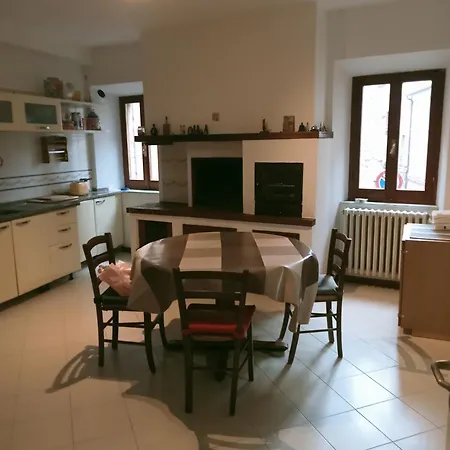 Via Crispi Centro Storico Gasthof Macerata