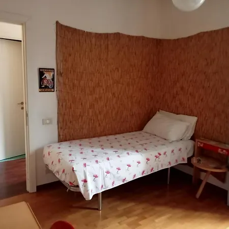 Gasthuis Via Crispi Centro Storico *