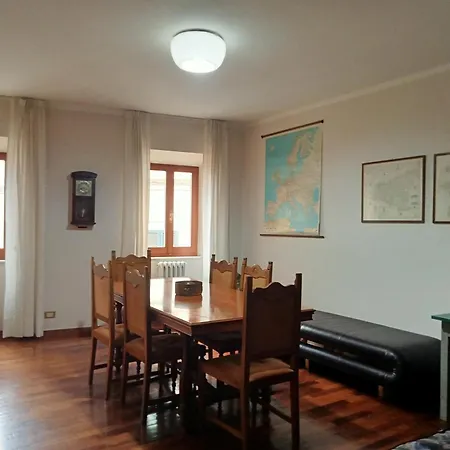 Via Crispi Centro Storico Guest house